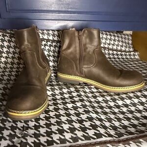 Bullboxer B52 Brown Leather Ankle Booties